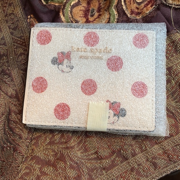 Authentic KATE SPADE LImited Edition leather dots Disney card case - Picture 5 of 8